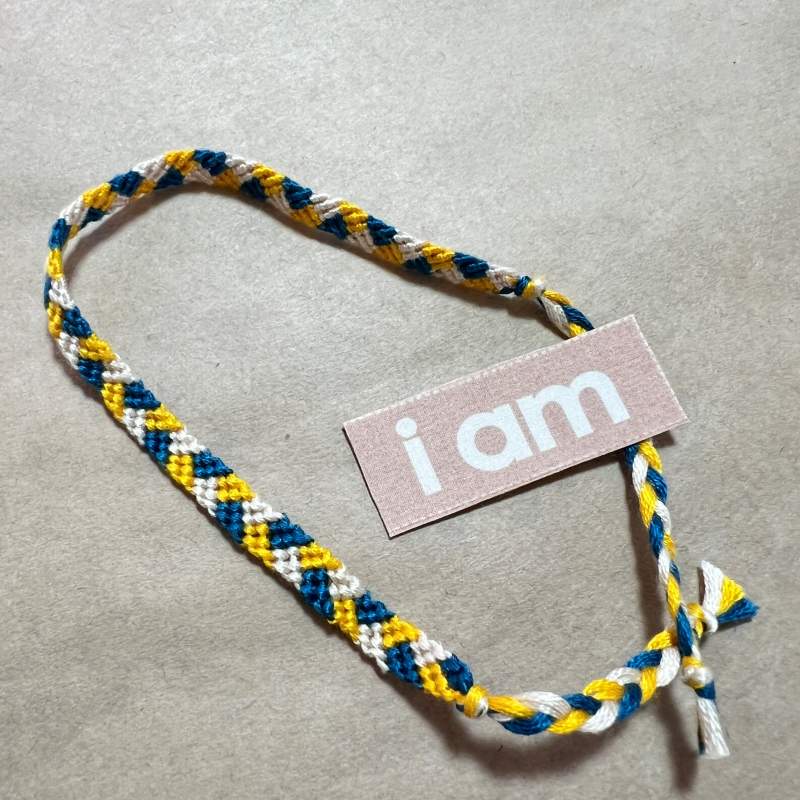 ミサンガ/モザイク編み【i am】